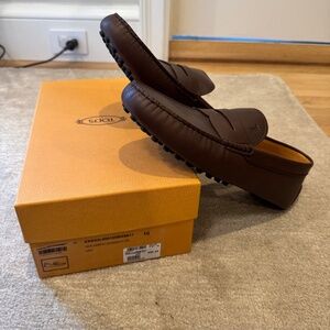 Brand New Men's Tod's Driving Loafers (UK10 / US11, Brown)
